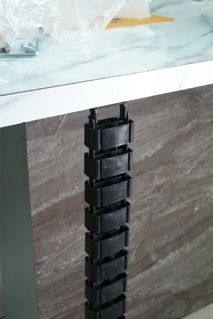 Spinal cable organizer installed product shot